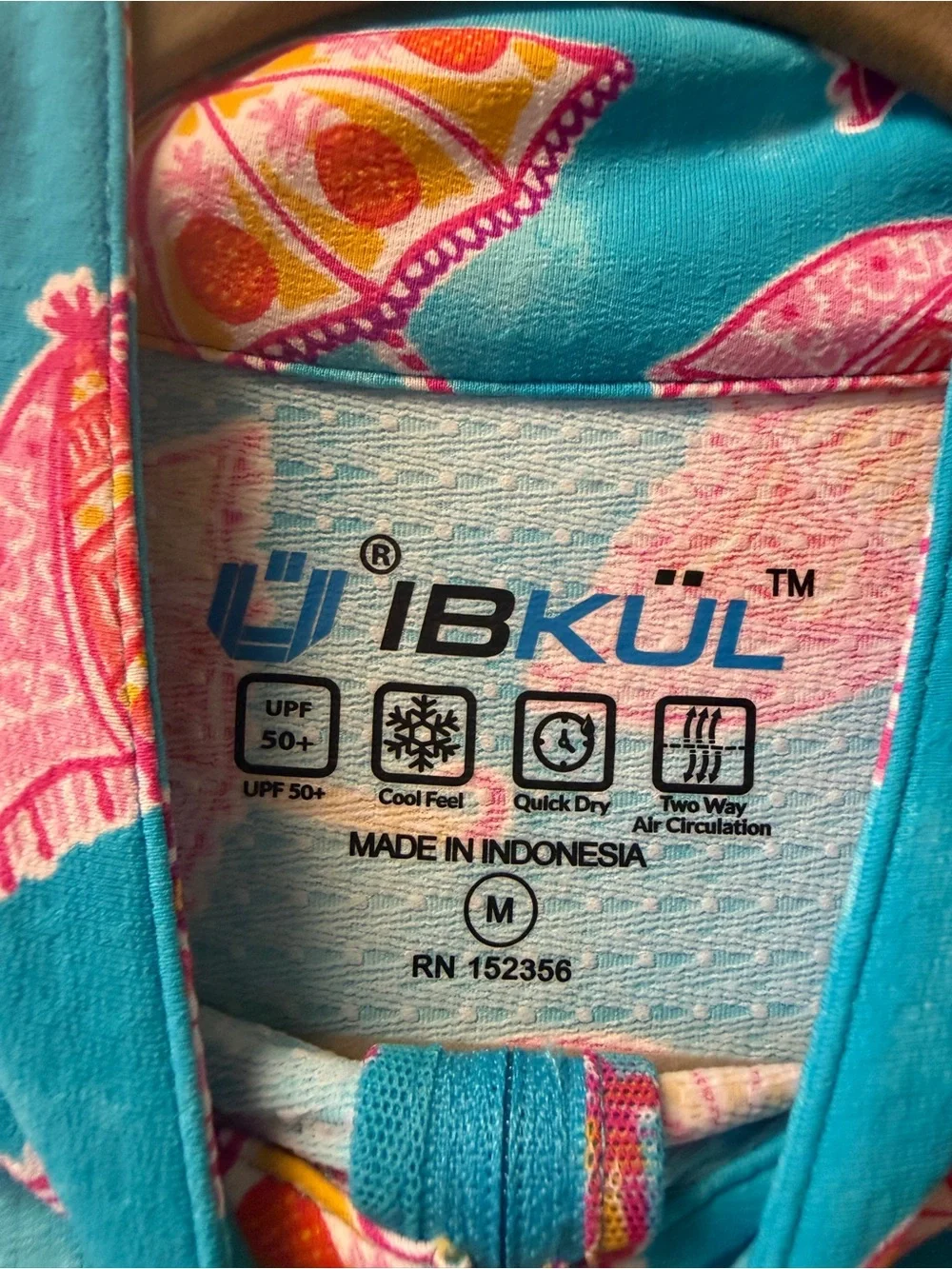 IBKUL Long Sleeve Zip Mock Neck Umbrella Print Pullover UPF 50+ Medium
